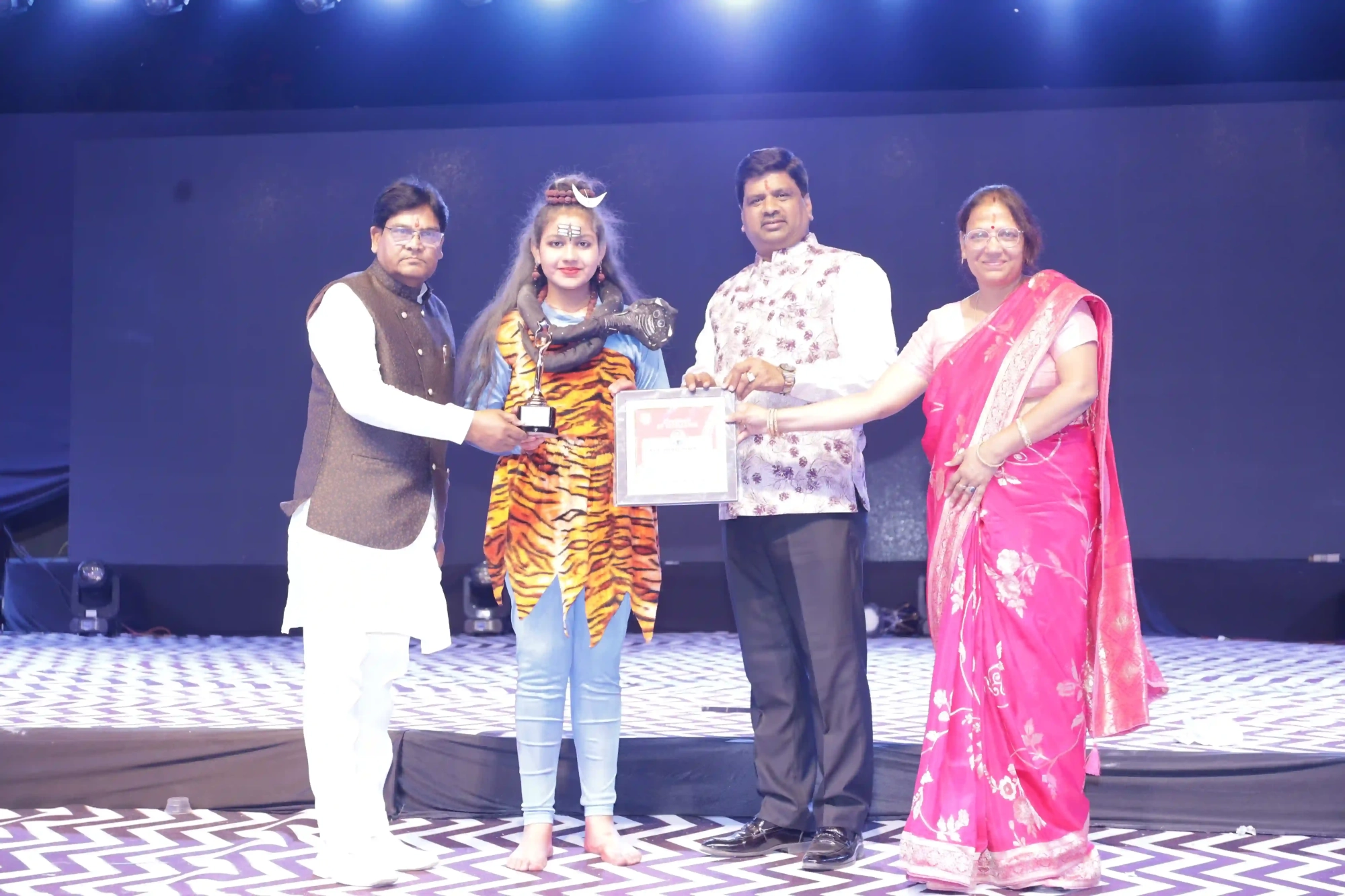 2H6A9299_result_result